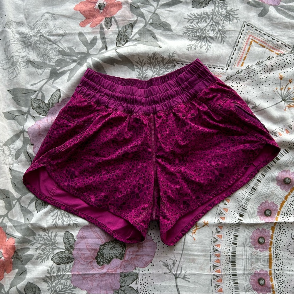 Lululemon Tracker Short III - Picture 6 of 11